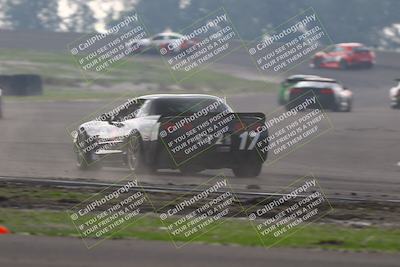 media/Jan-18-2026-CalClub SCCA (Sun) [[8bc6468723]]/Group 5 Race/Turn 1/